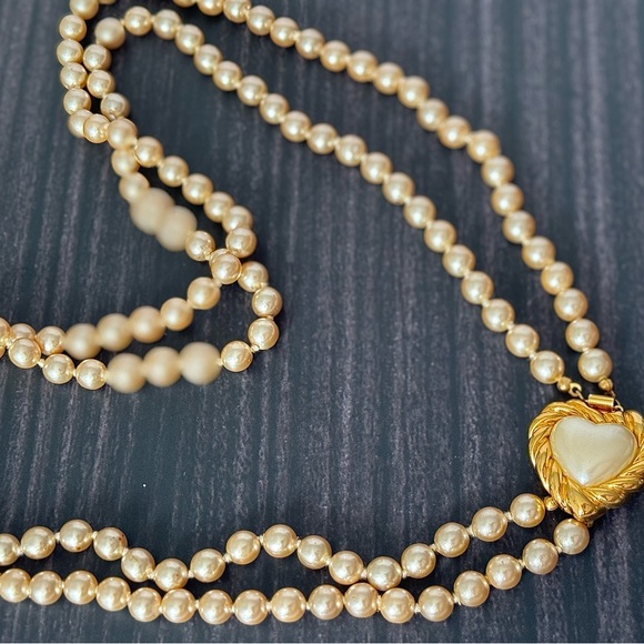 Joan Rivers Pearl Double Strand Long Necklace with Heart Clasp Vintage 90s - Picture 5 of 5